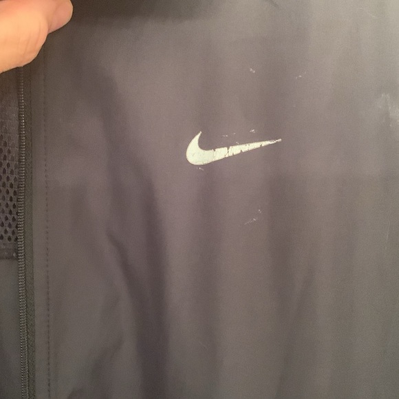 Men’s Nike Half-zip windbreaker jacket - Picture 3 of 6